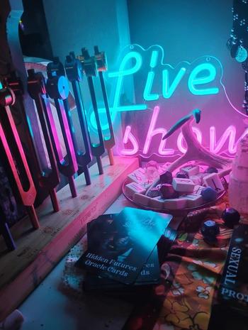 Savi Moon, 32  female escort, Longview