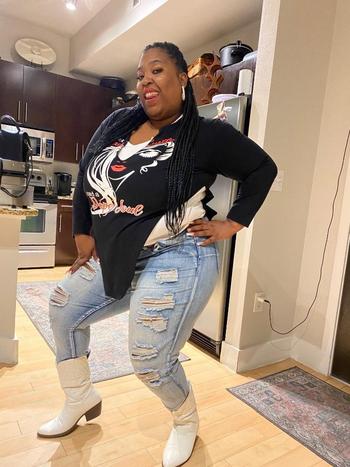 Thickness , 34  female escort, Longview