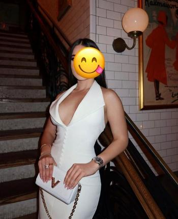 978-209-7952, 20  female escort, Longview