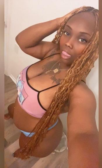 Skyy, 26  female escort, Longview